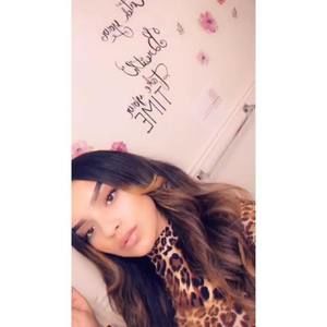 Meet your Posher, Veronica